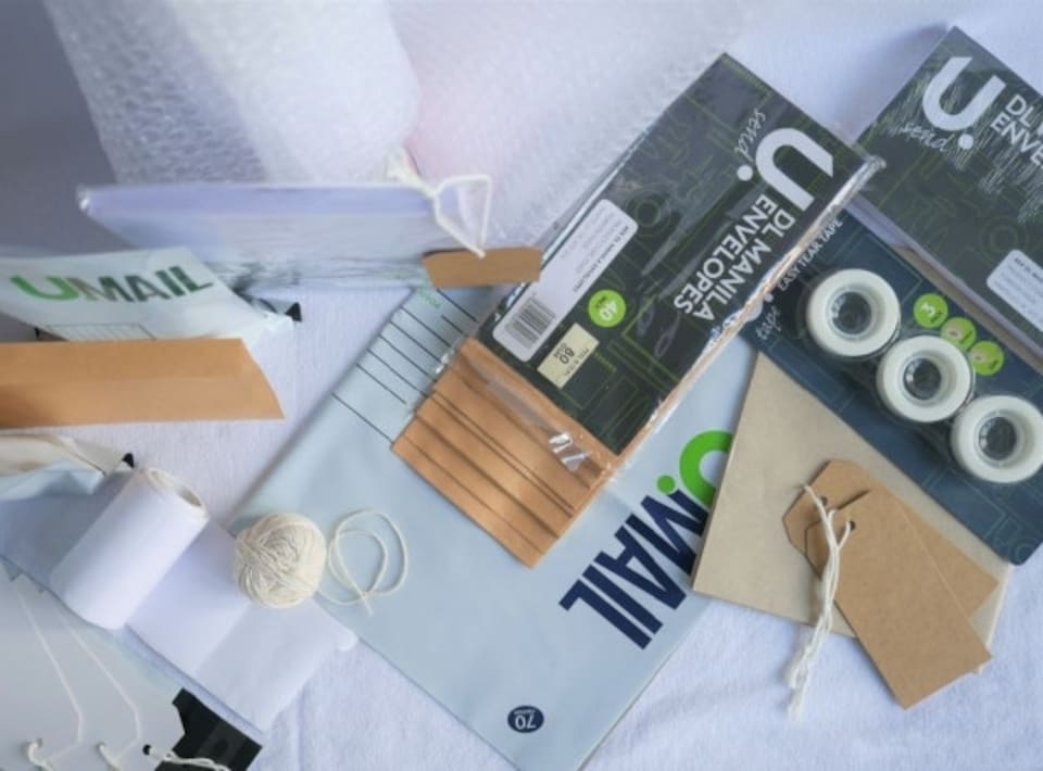 image 1 of 140 Address Labels on Roll