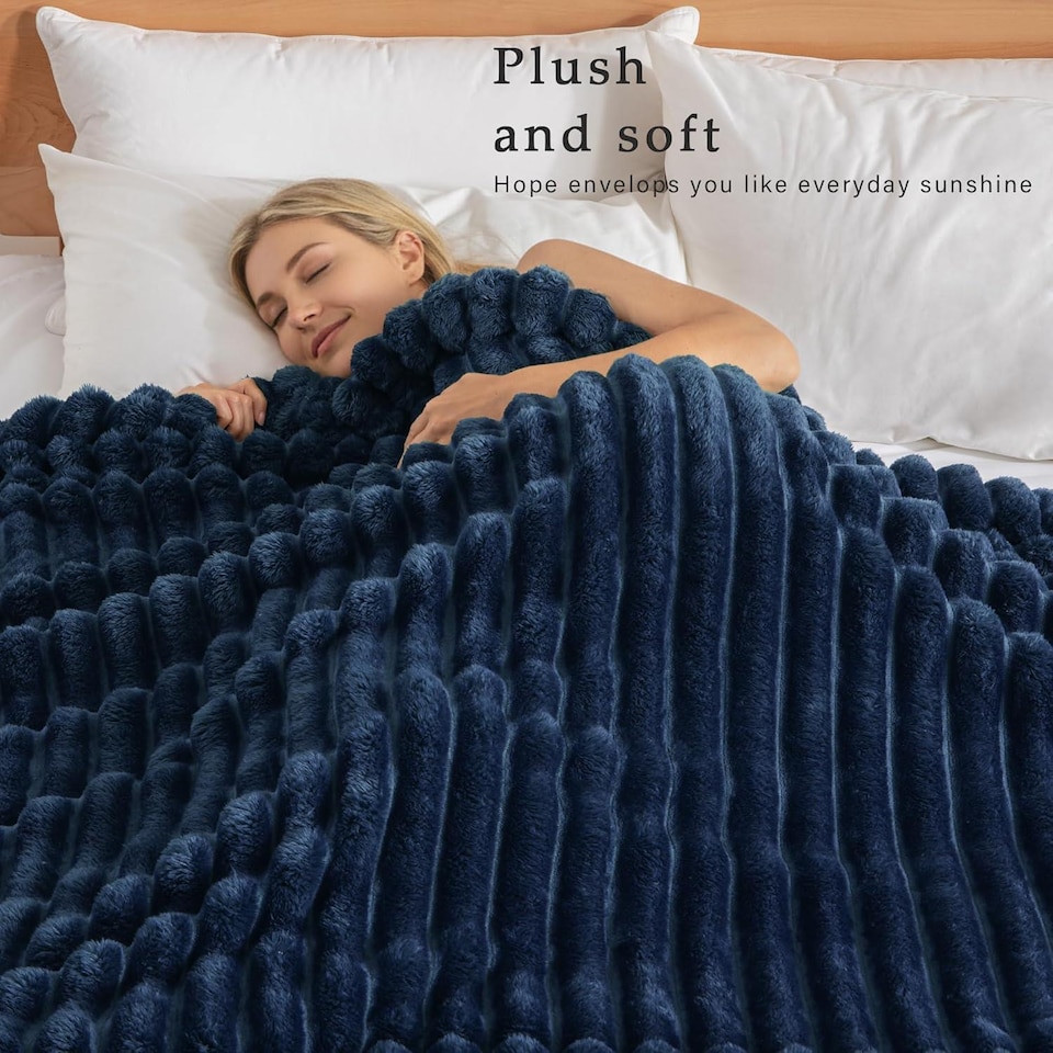 image 1 of Ribbed Jacquard Fleece Blanket Throw 200x240cm - Soft & Cosy Bed Throw