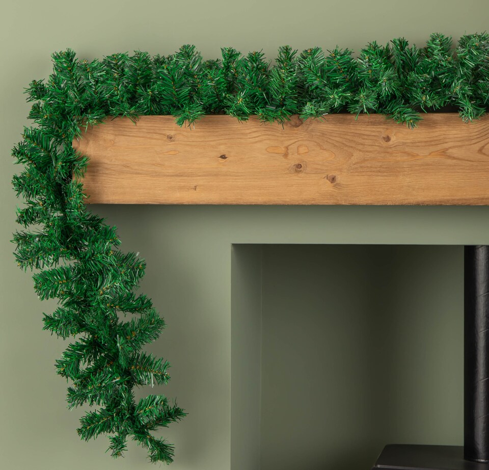 image 1 of 2.7m x 20cm Plain Green Christmas Garland with 260 Tips