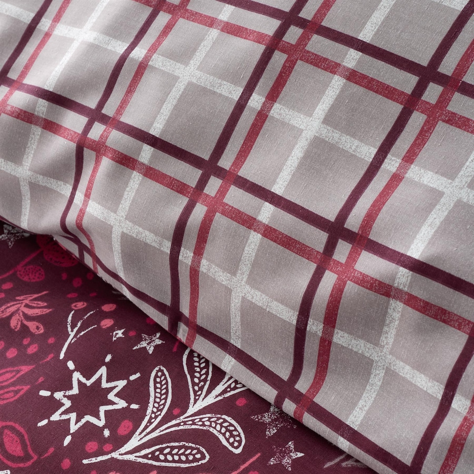 image 1 of Winter Stags Christmas Red Duvet Cover Set | Red | Burgundy | Single
