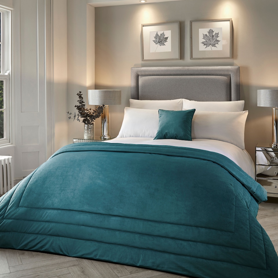 image 1 of Laurence Llewelyn-Bowen Chic Bedspread Teal