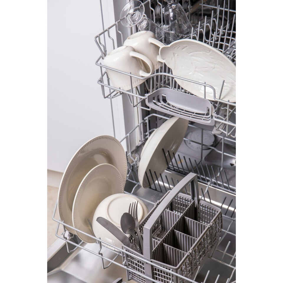 image 1 of Mikasa Dinner Set Cream Stoneware 12 Piece