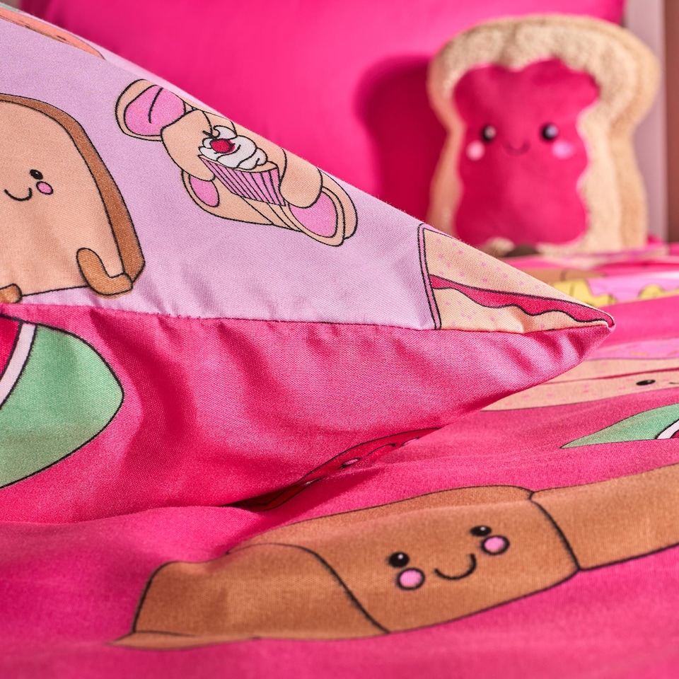 image 1 of OHS Kids Sweetie Pies Reversible Bedding Set Duvet Cover with Pillowcase | Pink | Magenta | Double