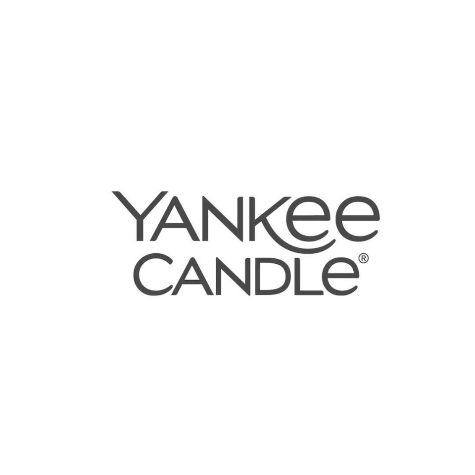 image 1 of Yankee Candle Signature Shimmering Christmas Tree Large Jar Green 567g Green | L