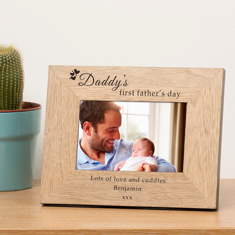 image 1 of Personalised Daddy's First Father's Day Wood Picture Frame 6 x 4 Dad