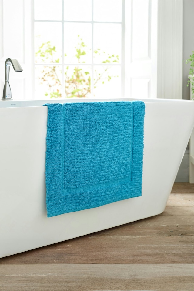 image 1 of Quik Dri 1500gsm Bath Mat 50x80cm – Everday Absorbent Bathroom Mat | Blue | Sapphire | 50 x 80cm