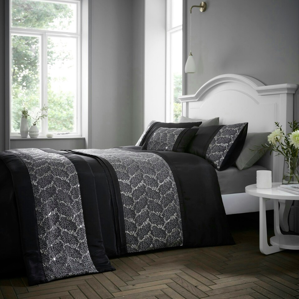 image 1 of Rouen Duvet Cover Set Black Superking