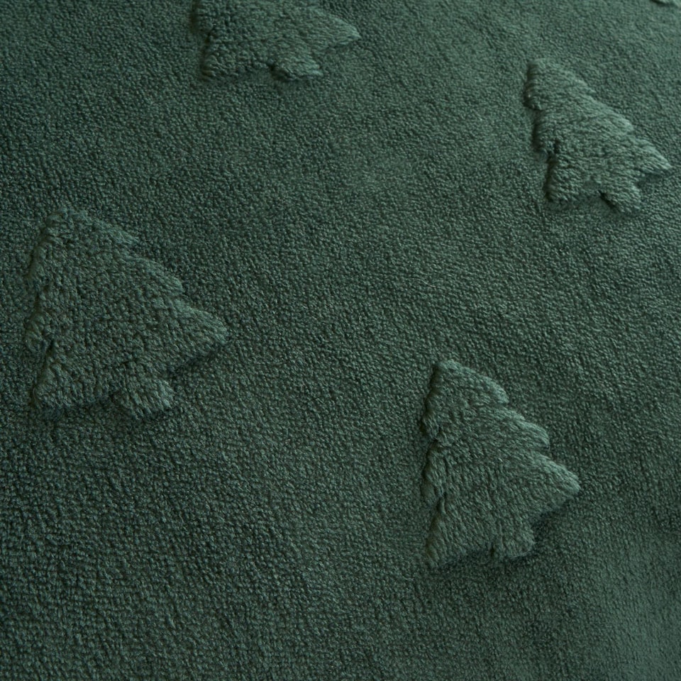 image 1 of OHS Soft Teddy Fleece Christmas Winter Tree Tufted Blanket Throw | Green
