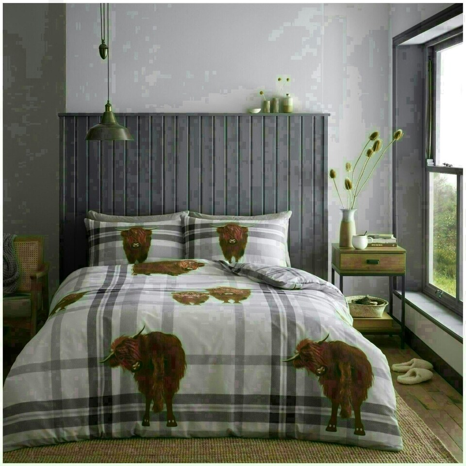 image 1 of Hector The Highland Duvet Cover Set Reversible Polycotton Beddings Multi | Double
