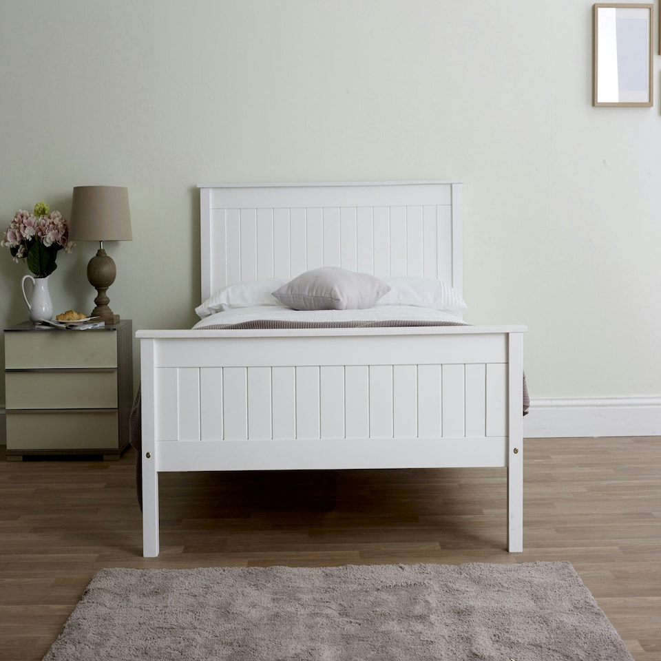 image 1 of 5ft King Size Pure white,wood,wooden high foot end,solid panel bed frame.Shaker style