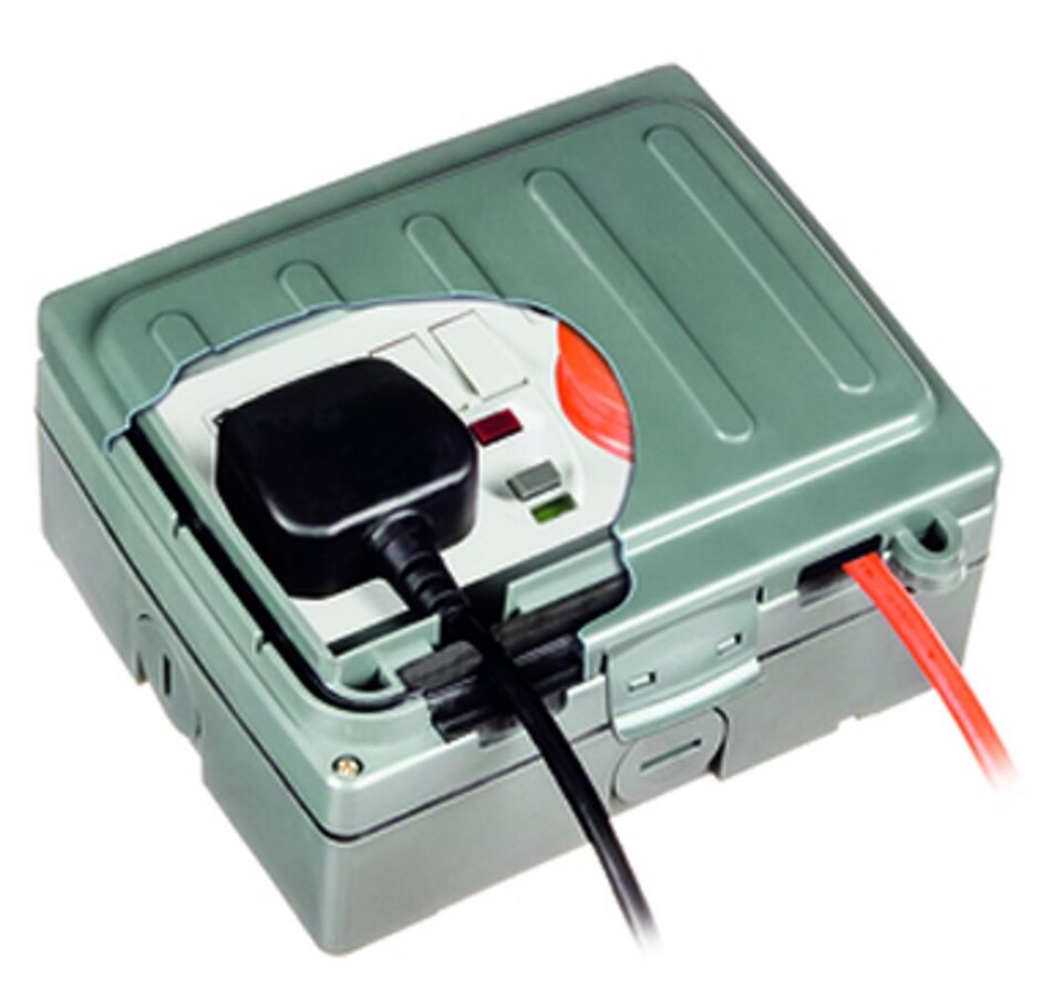 Timeguard Weathersafe Extreme Twin Gang 13A Outdoor Switched RCD Socket Passive