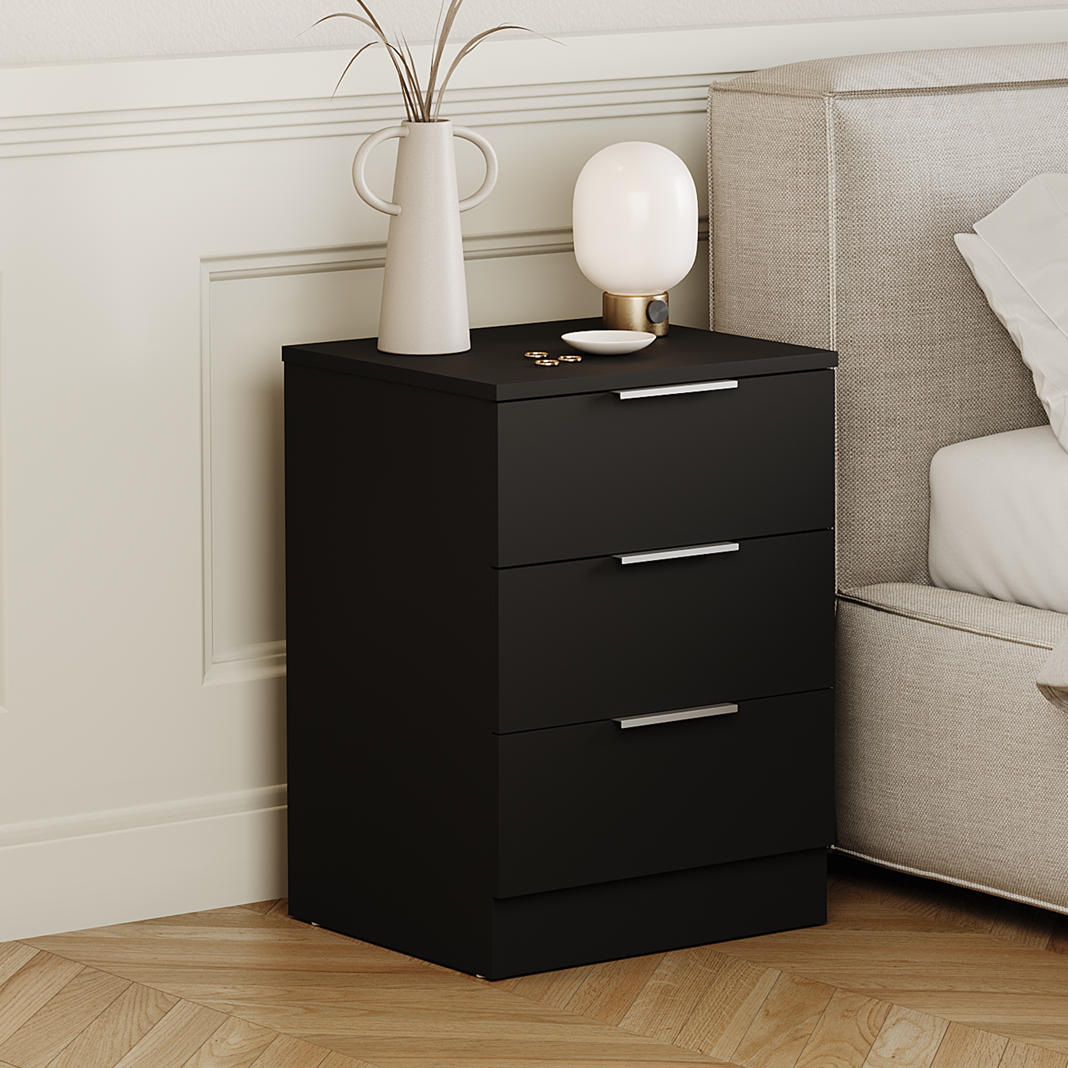 Vida Designs Trega 3 Drawer Bedside Chest Bedroom Nightstand Storage Unit - Black