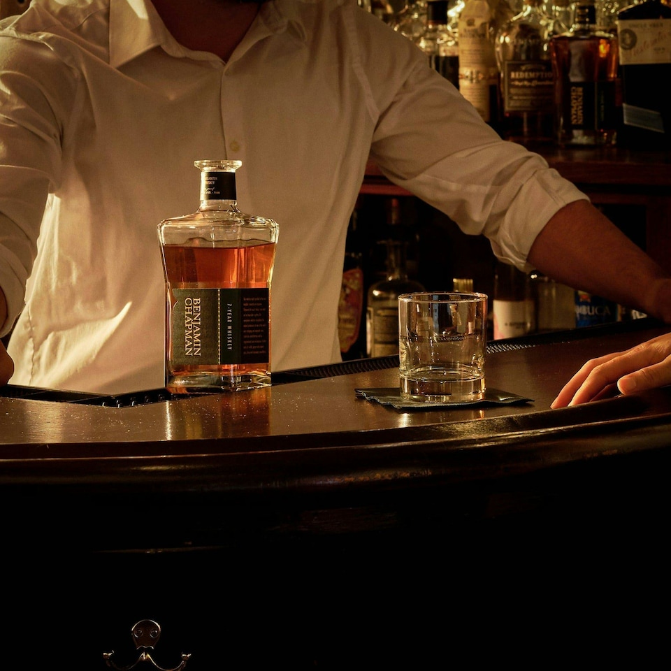 image 1 of Benjamin Chapman 7 year Whisky