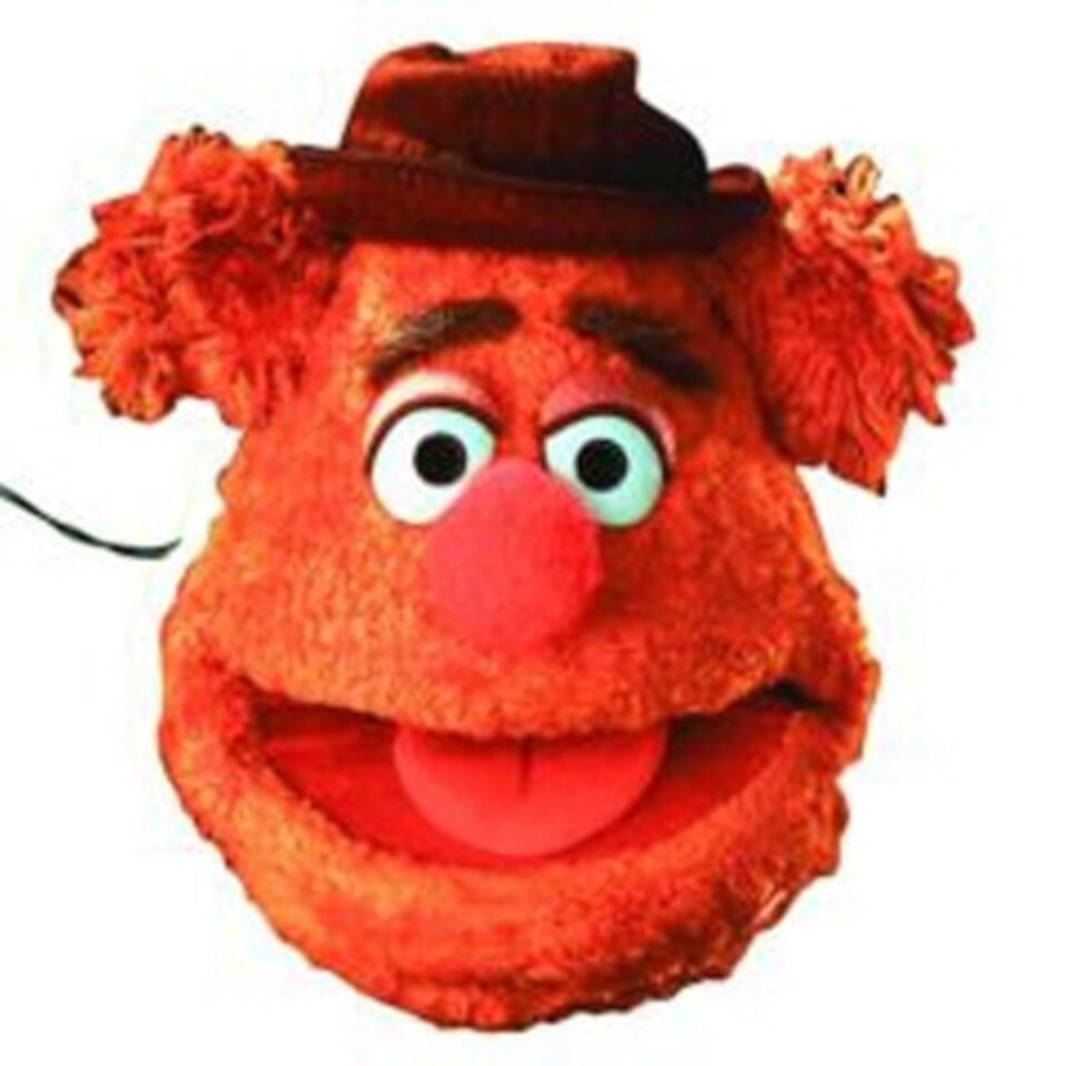 The Muppets Fozzy Bear Cardboard Face Mask