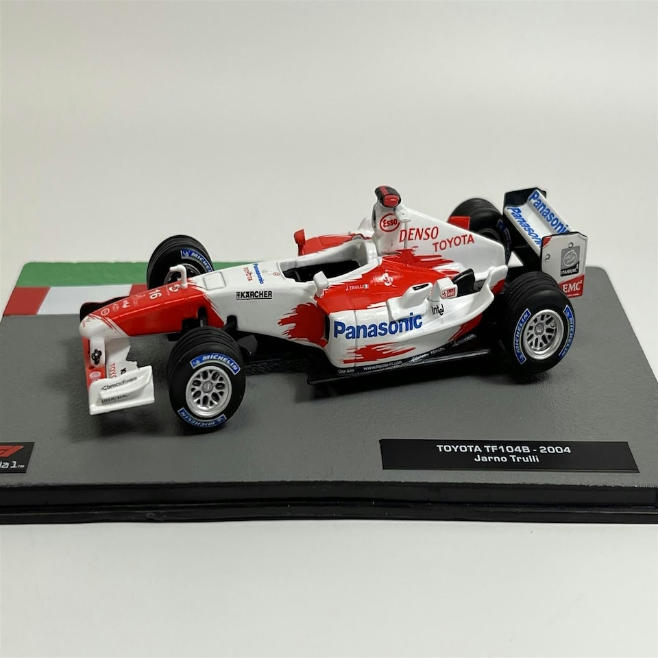 image 1 of Jarno Trulli Toyota TF104B 2004 F1 Collection 1:43 Scale