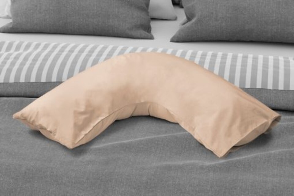 Percale Collection 180 Thread Count Percale V- Shaped Pillowcase in Coffee | Brown | Coffee