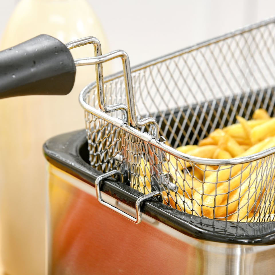 image 1 of HOMCOM 3 Litre Deep Fat Fryer Stainless Steel with Adjustable Temperature, 60min Timer, Removable Oil Basket, Viewing Window and Safety Cut Out, 2000W