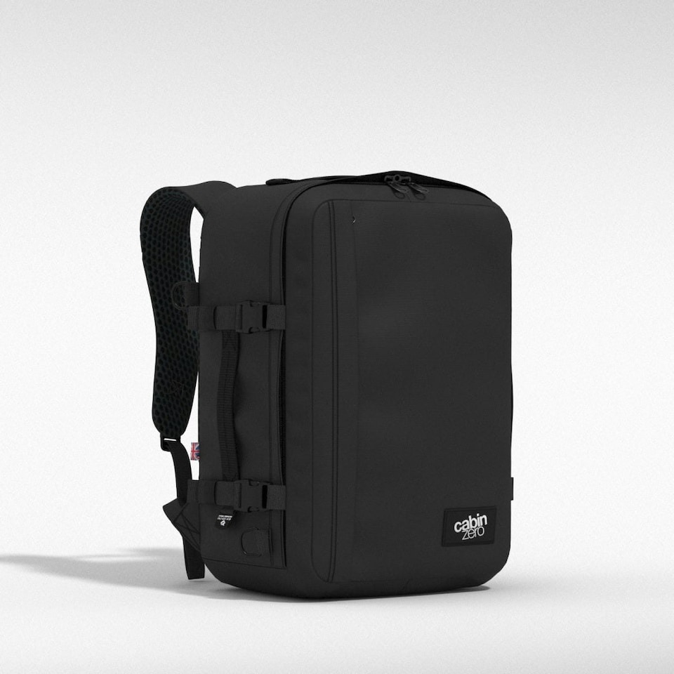 image 1 of Classic Plus Backpack 32L Absolute Black Black