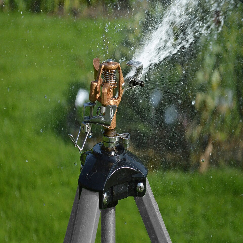 image 1 of Portek Tripod Garden Sprinkler 065