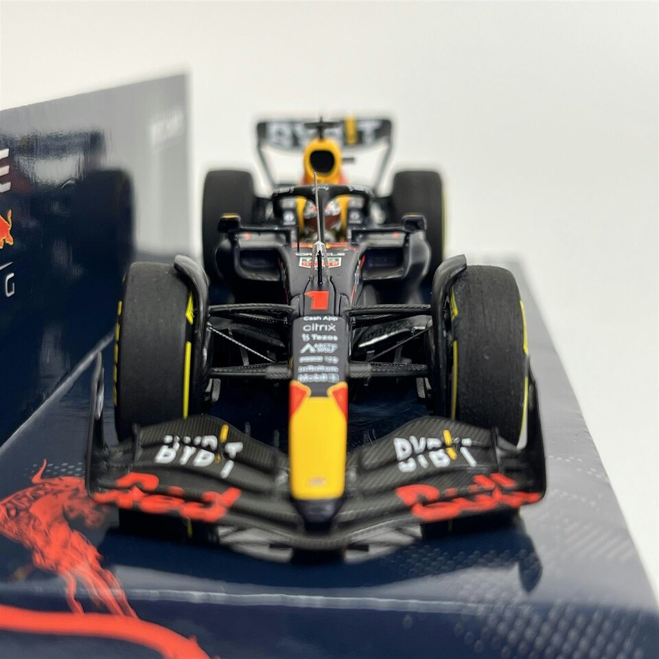 image 1 of Max Verstappen Red Bull Racing RB18 Winner Saudi Arabian GP 2022 1:43 Minichamps 417220101