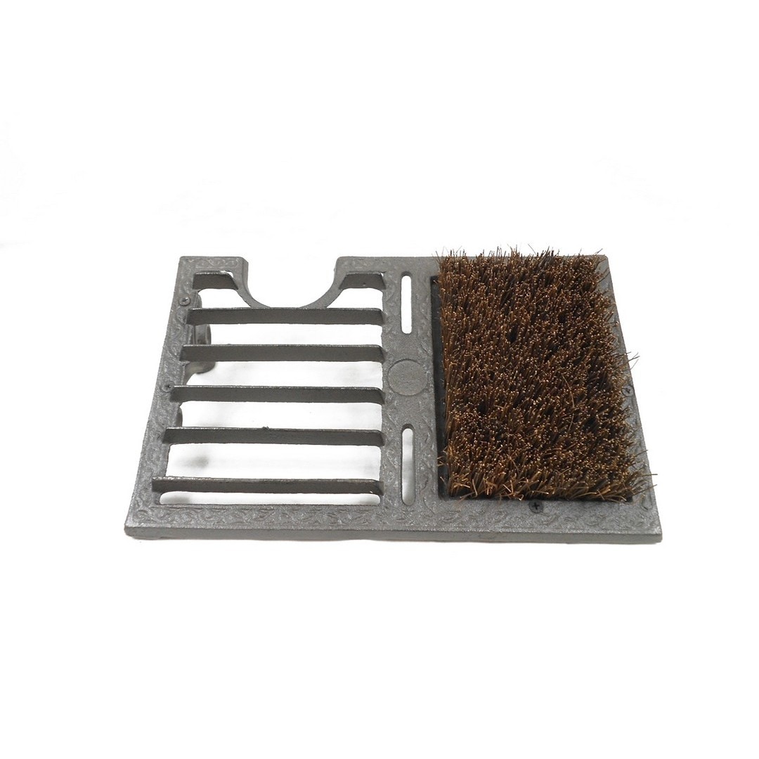 Minster 34cm Boot Brush - Cast Iron - L10 x W22 x H34 cm in Grey