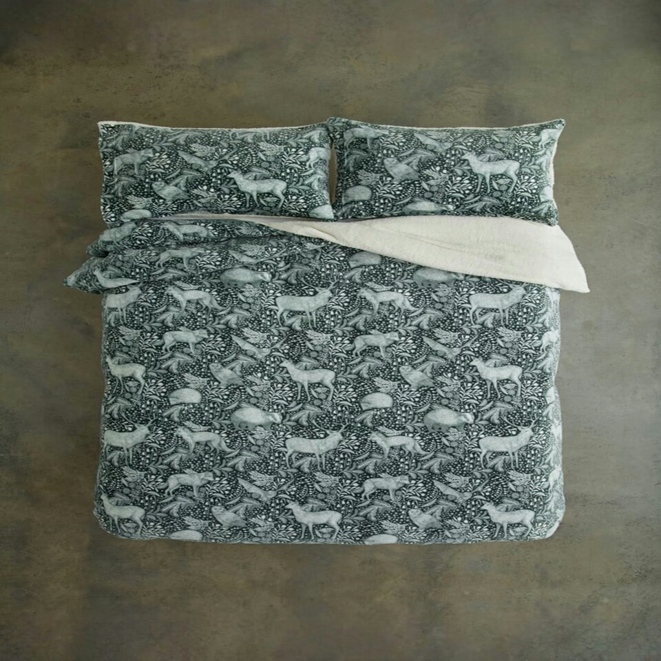 image 1 of Woodland Folk Animal Duvet Cover Set – Soft Fleece with Cosy Sherpa Reverse | Green | Single