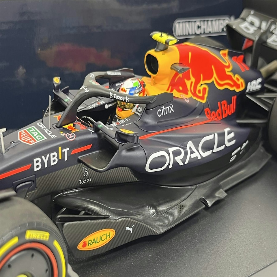 image 1 of Sergio Perez Red Bull Racing RB18 Saudi Arabian GP 2022 1:18 Minichamps 110220011