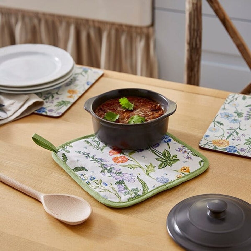 image 1 of Ulster Weavers Cottage Garden Pot Mat