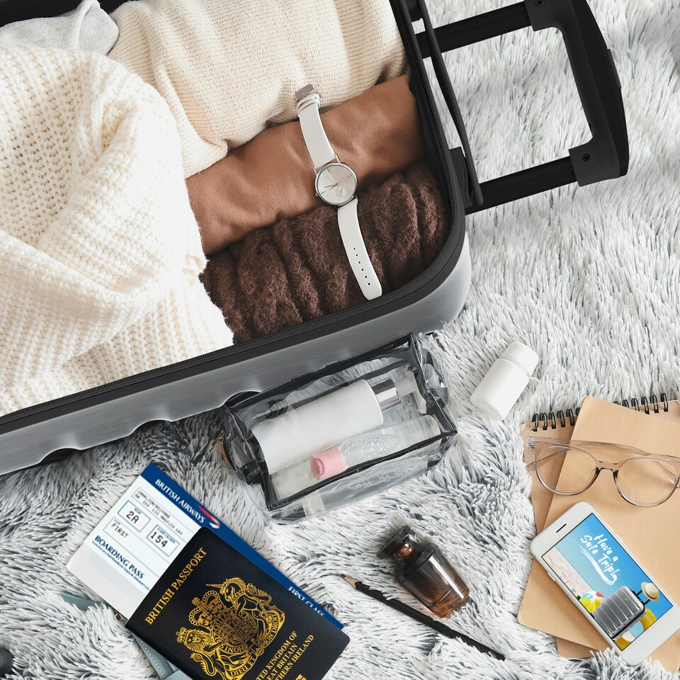 image 1 of Flight Knight 25" 4 Wheel ABS Hard Case Medium Suitcase 100+ Airlines Approved - easyJet, British Airways, Ryanair, Jet2, Emirates & Many More - Check-in | Cream | Cream/Black | Medium