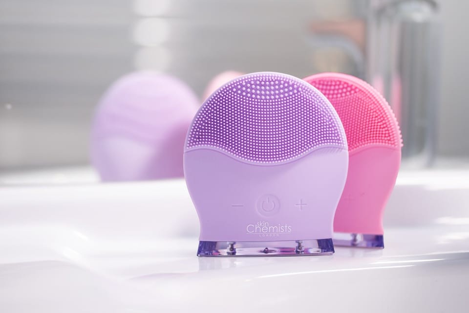 image 1 of skinChemists Cleanse-A-Sonic Ultra Purple Anti-Ageing Facial Cleansing Device for Exfoliation and Elasticity