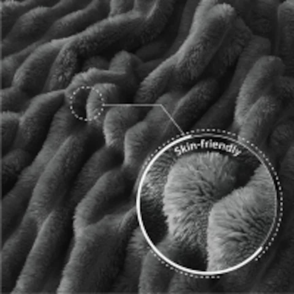 image 1 of Ribbed Jacquard Fleece Bed Blanket Throw 150x200cm