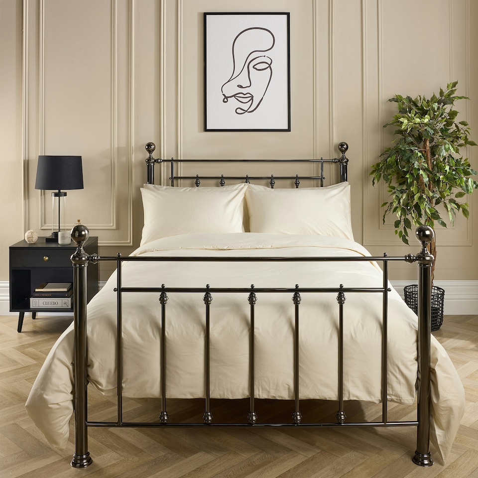 image 1 of Hotel Pure Luxury 5 Star Cream Duvet Cover Set - King