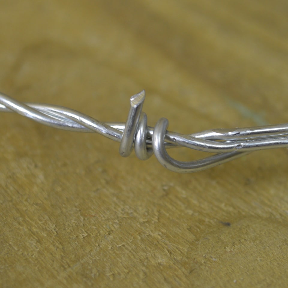 image 1 of 30m x 1.6mm Barbed Security Wire in Plastic Carry Tub