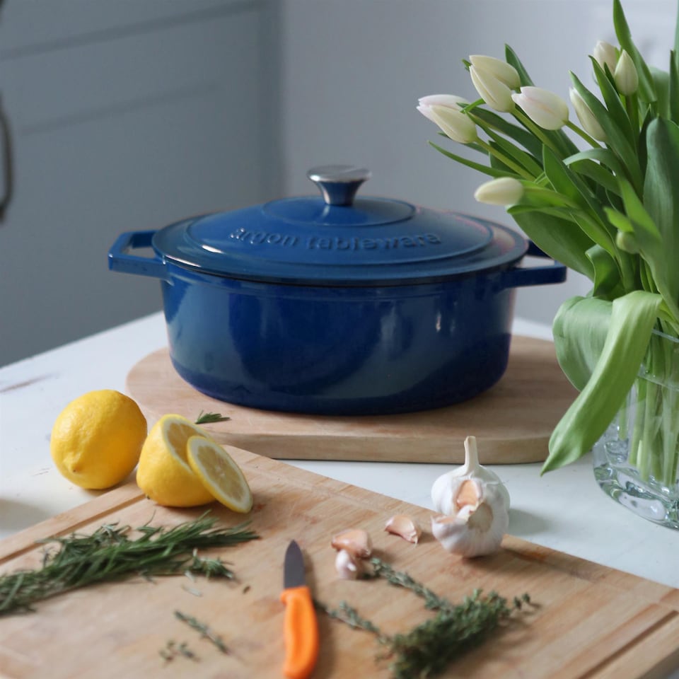 image 1 of Argon Tableware Oval Cast Iron Casserole Dish - 4.68L - Midnight Blue | Blue | Midnight Blue | 1