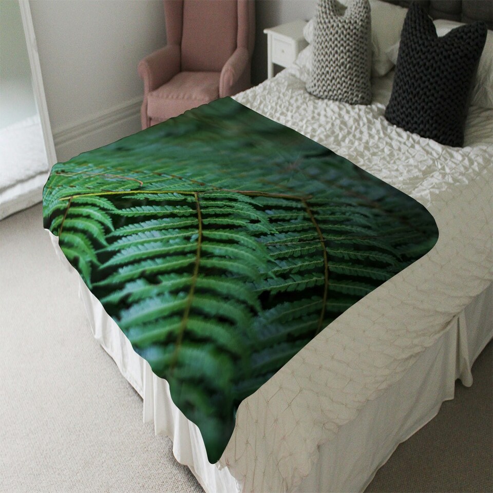 image 1 of green leaves pattern and texture at Indonesia (Blanket)