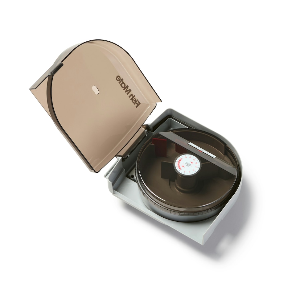 image 1 of Fish Mate 21-day Automatic Pond Fish Feeder (P21) Grey