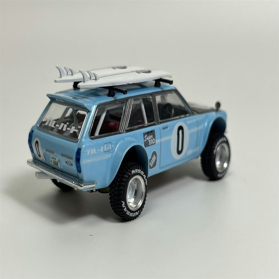 image 1 of Datsun Kaido 510 Wagon 4x4 Winter Holiday Edition 1:64 Kaido House KHMG092