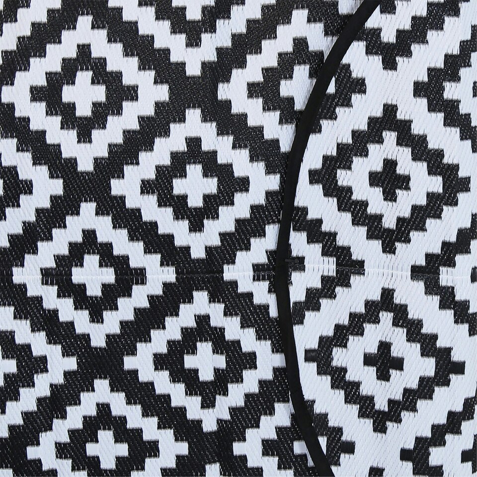 image 1 of Charles Bentley Diamond Pattern Lightweight Waterproof Indoor/Patio Round Rug