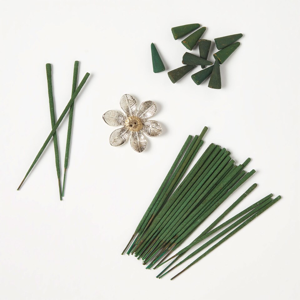 image 1 of Homescapes Zen Incense Gift Set – Jasmine & Marigold