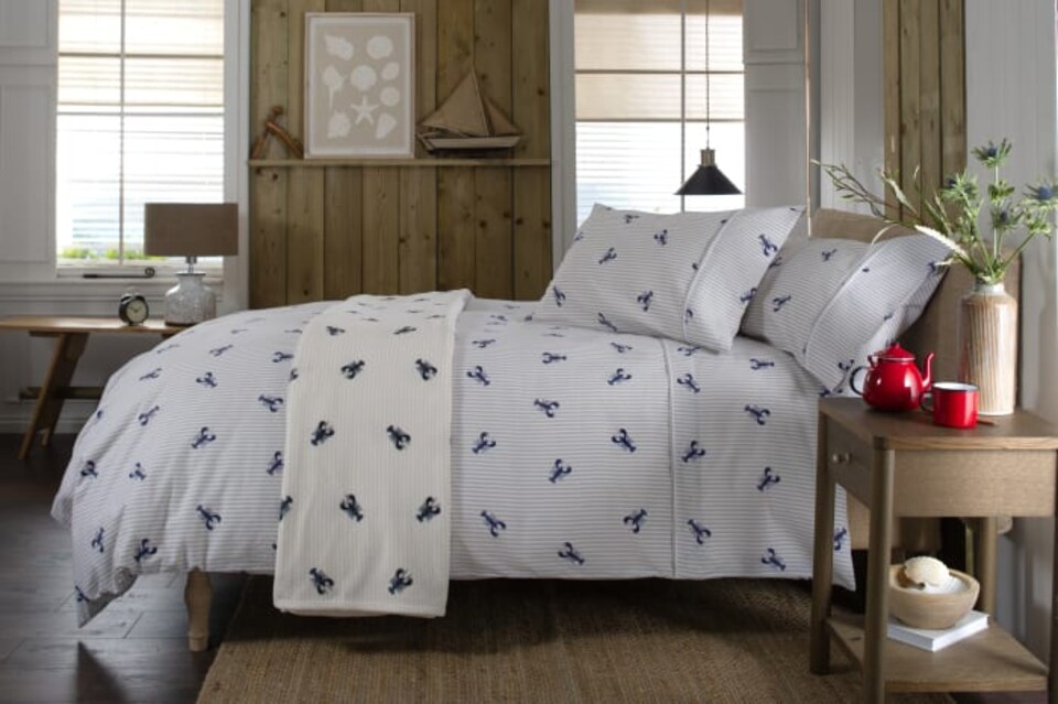 image 1 of Rock Lobster Cotton Duvet Set | Multi | Super King