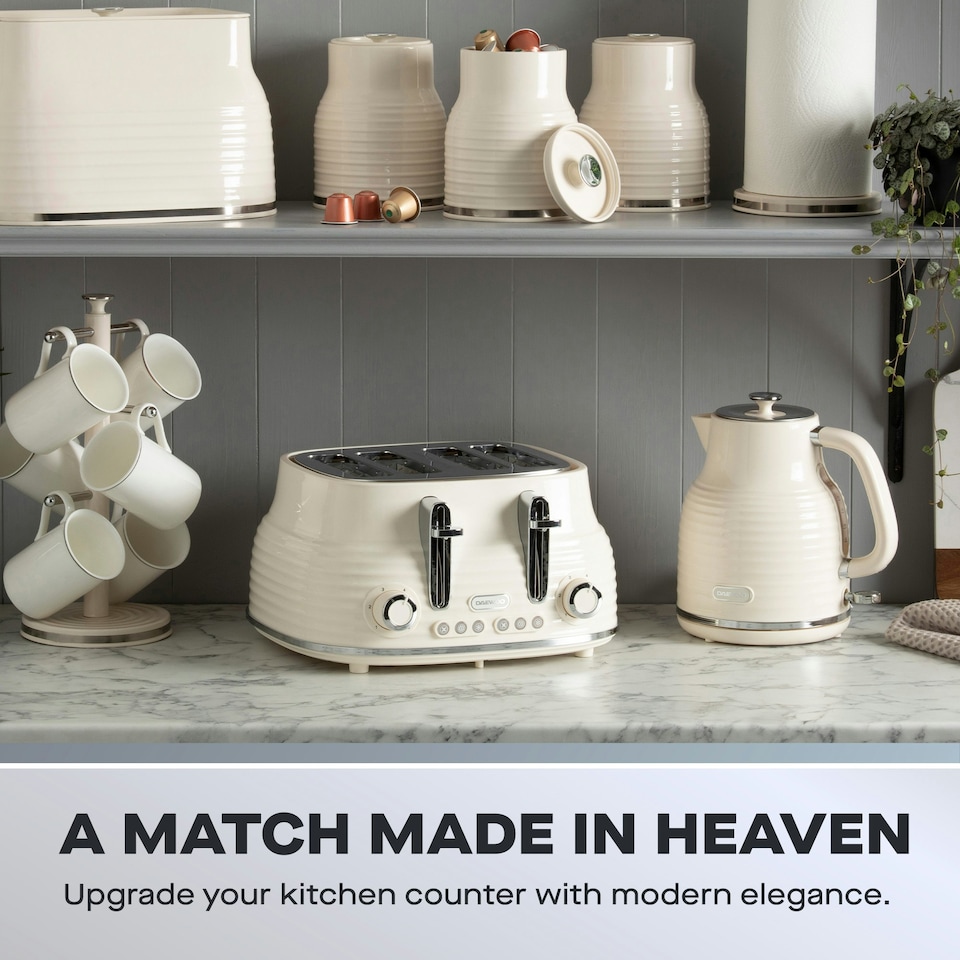 image 1 of Daewoo Sienna 1.7L Rapid-Boil Jug & 4-Slice Matching Kettle & Toaster Set Cream