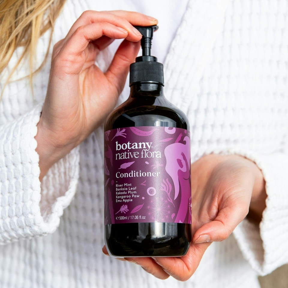 image 1 of Botany Native Flora Conditioner, 500ml, Hydrates & Revitalizes