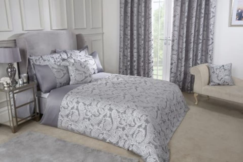 image 1 of Cavendish Duvet Double Bed Silver