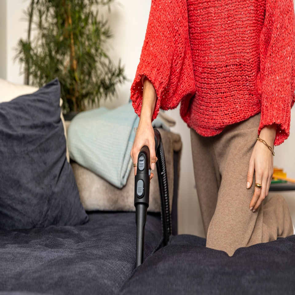 image 1 of Kärcher SE 4 Select Carpet Cleaner