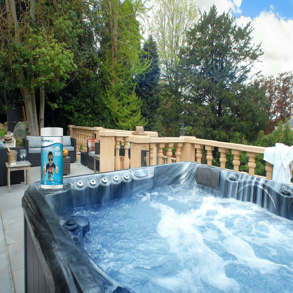 image 1 of Deep Blue Pro PH Minus 7Kg PH- pH decreaser