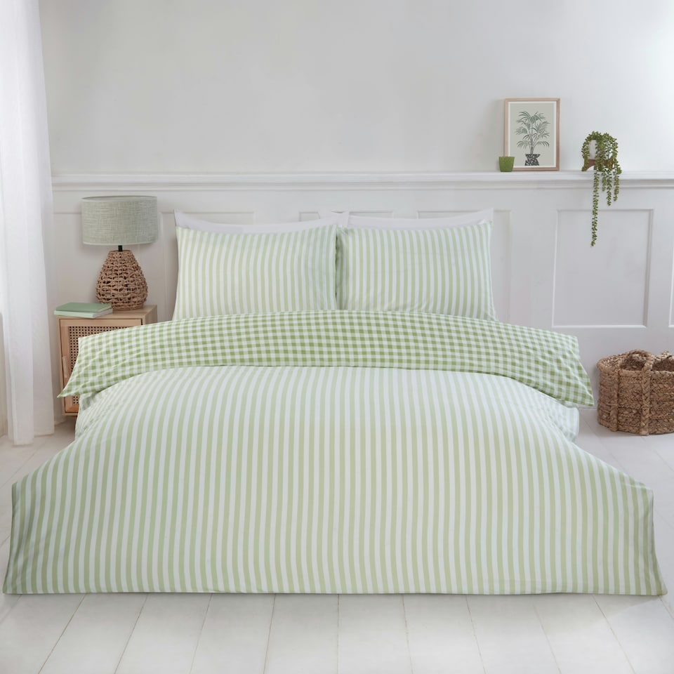 image 1 of Gingham Polycotton Check Polycotton Duvet Cover Set With Pillowcase Green | King