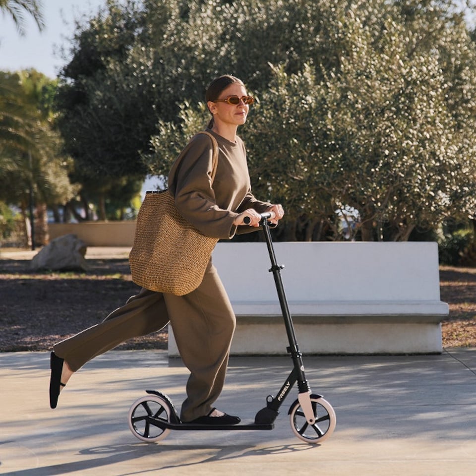 image 1 of Kinderkraft Freely 2 Wheel Scooter | Pink