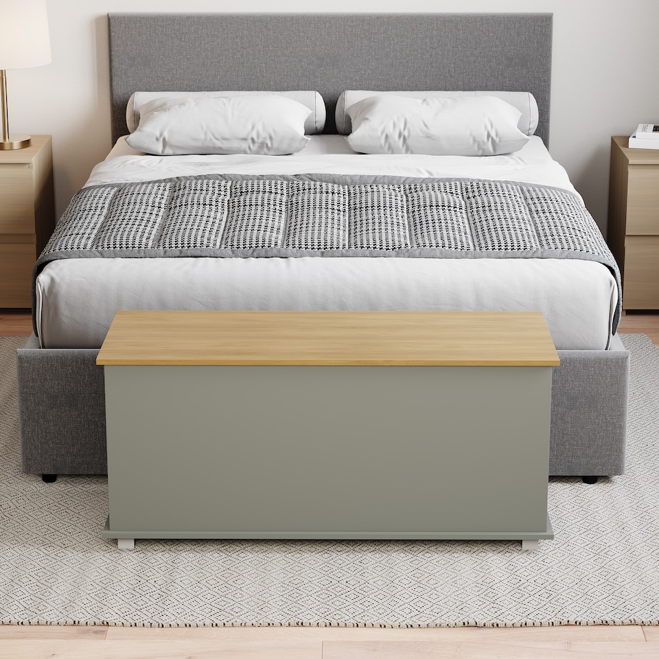 image 1 of Vida Designs Arlington Storage Ottoman Bedroom Hallway Chest Bench, Grey & Oak | Grey | Grey