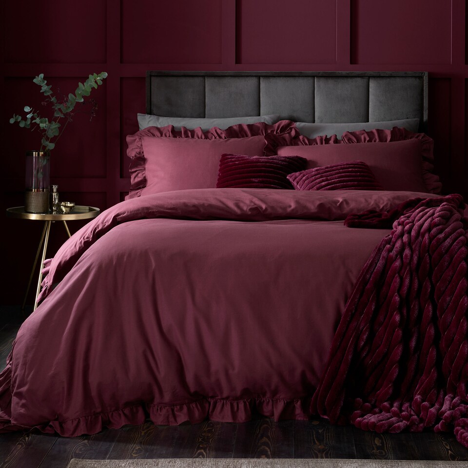 image 1 of Appletree Cassia Frill Duvet Cover Set Berry