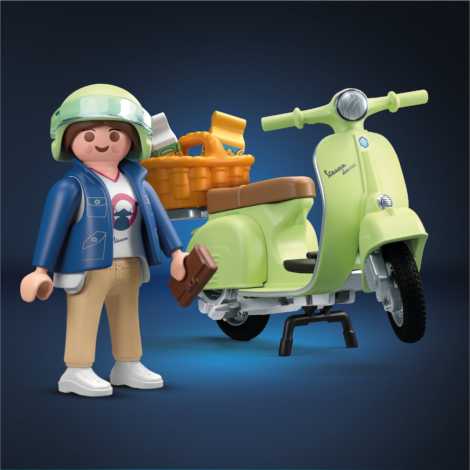 image 1 of 1969 Vespa 150 Sprint Veloce, light green